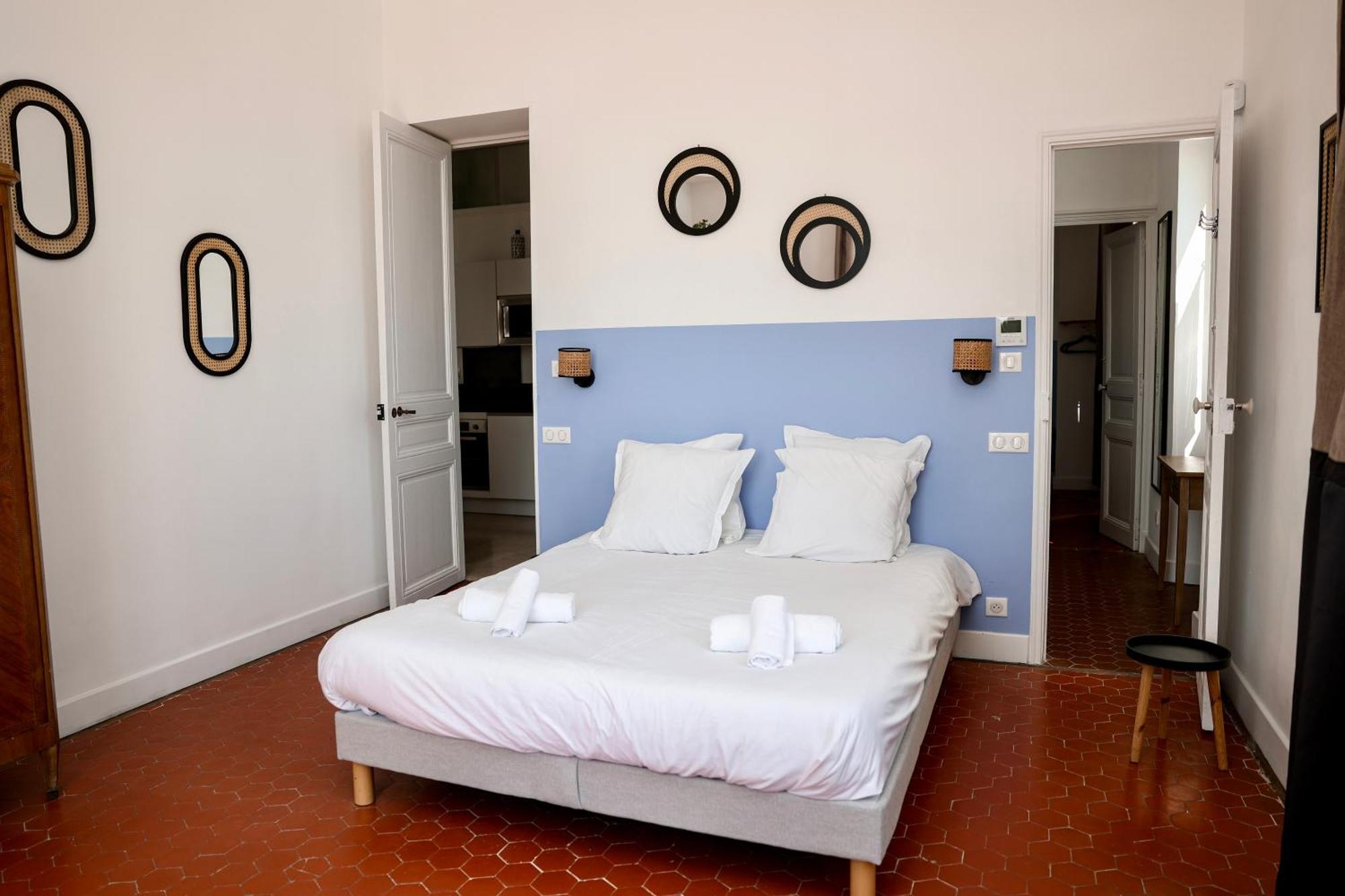 Villa Les Roches Mandelieu 外观 照片